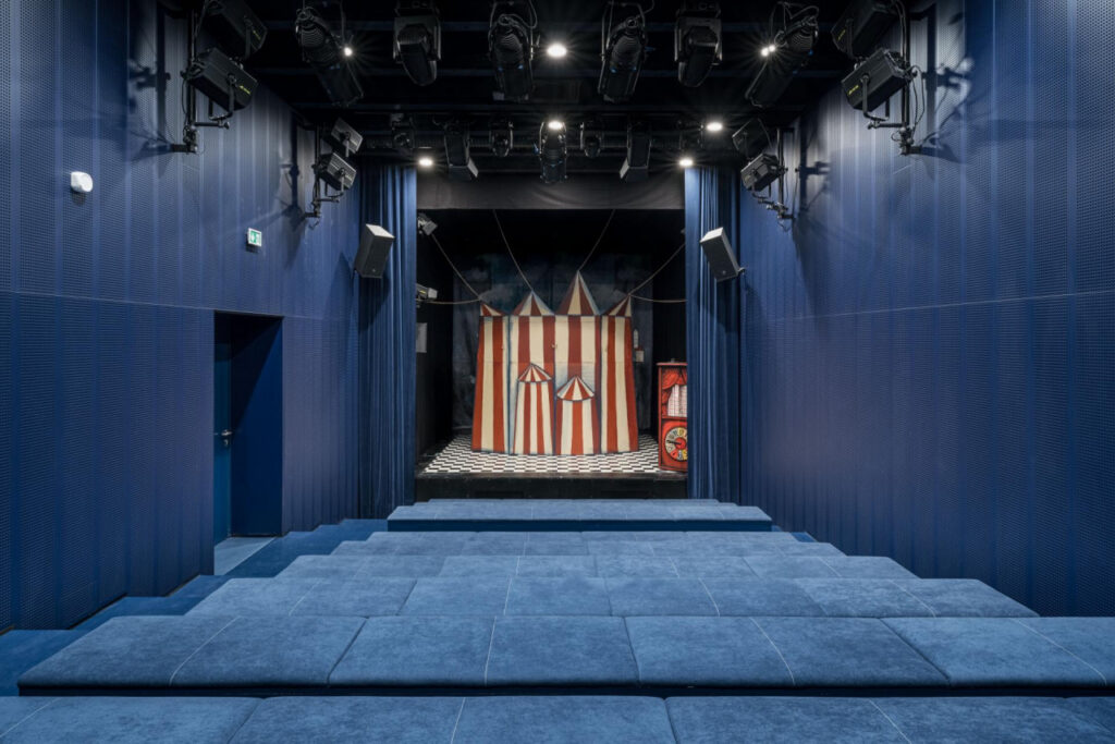 The stage of Pracháreň Municipal Theatre. PHOTO: Pavel Kudiváni